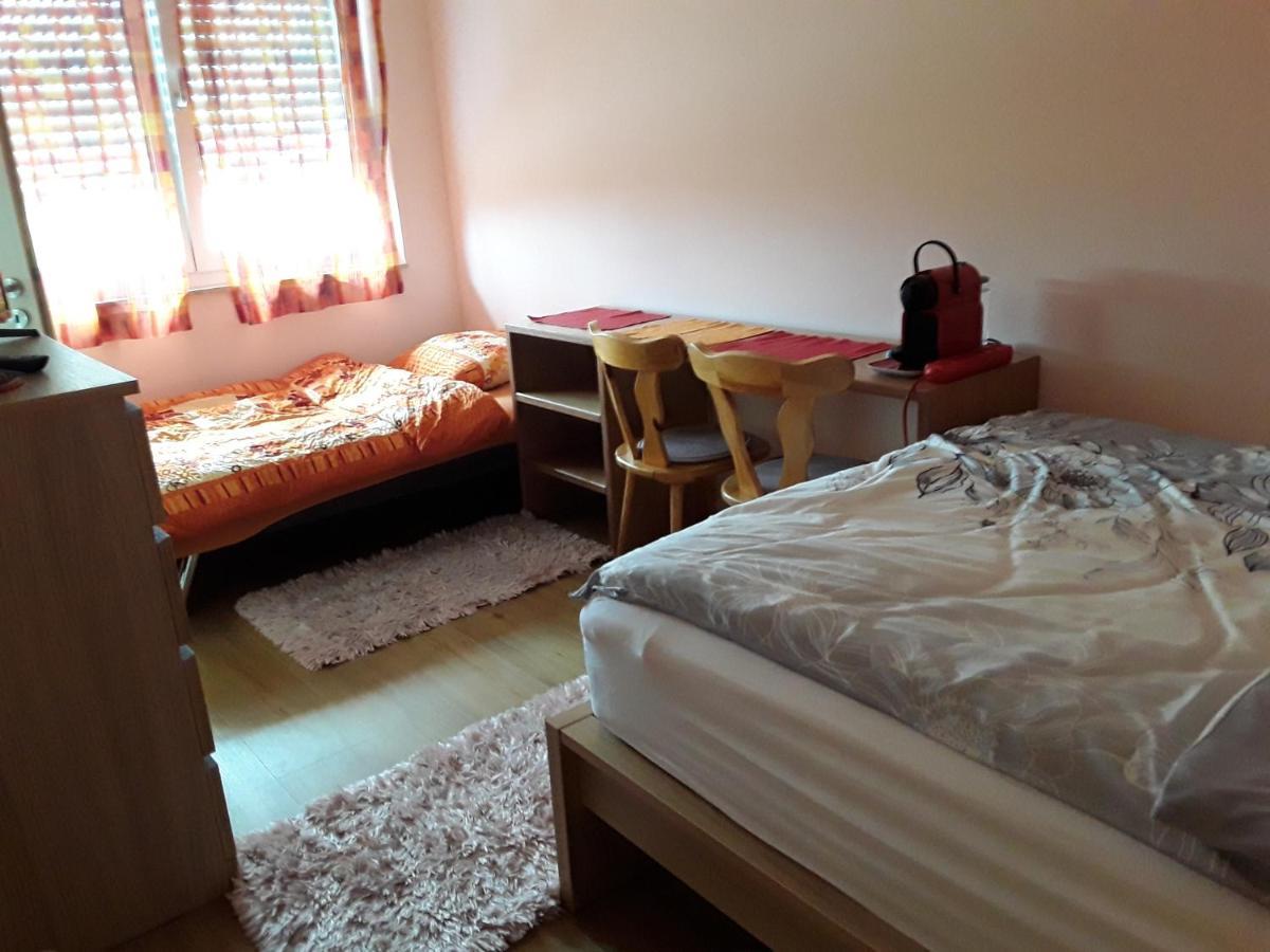 Gästezimmer Herzogenrath Exterior foto